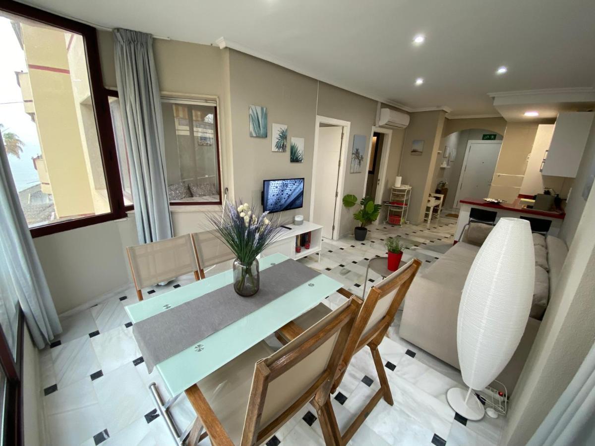 Ferienwohnung Super Holday Lubina Sol Mijas Beachfront Exterior foto